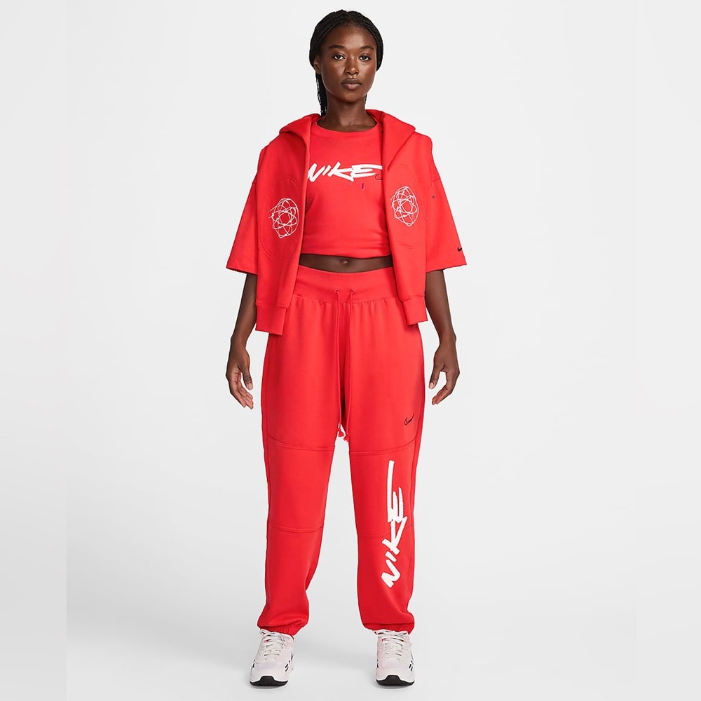 NWOT Sweatpants Nike Sportswear Breaking Mid-Rise Oversized French Terry Pants